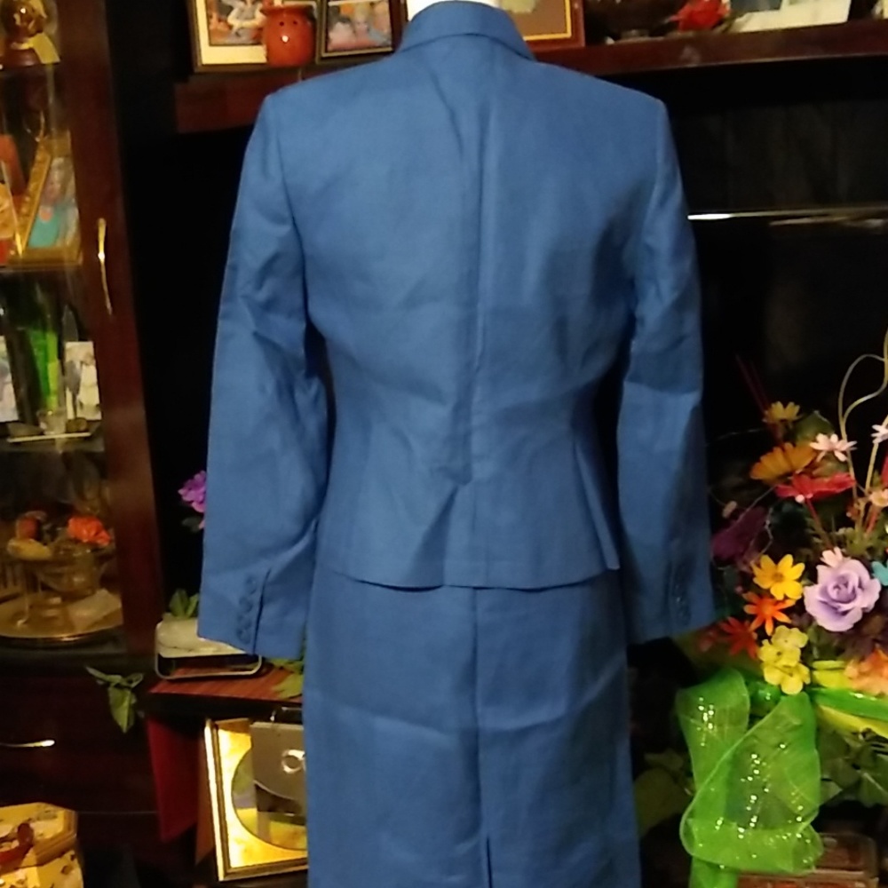 Dress and jacket - Picture 6 of 8